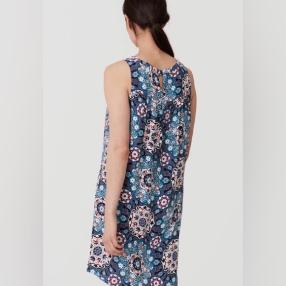 Ann Taylor Loft Blue Floral Medallion Shift Sleeveless Dress Size Small - Picture 2 of 8